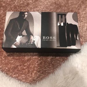NIB HB Belt box